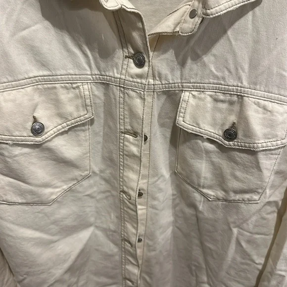 Aerie light weight Denim Shirt/Shacket - Picture 3 of 4